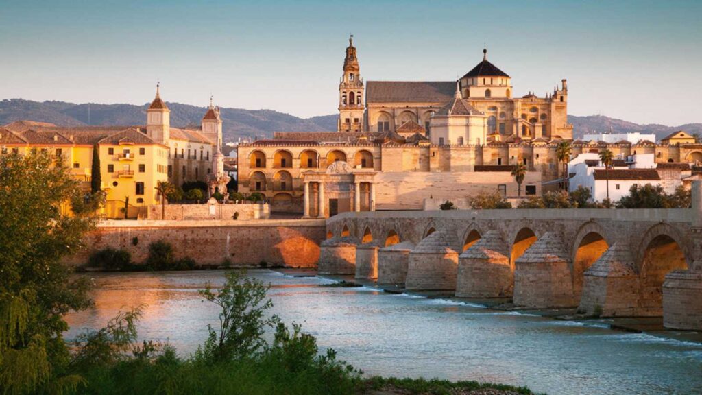 MEZQUITA_PUENTE_ROMANO_CORDOBA