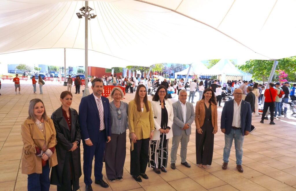 Surbanrace pone a prueba el ingenio de estudiantes en la construcción de vehículos solares